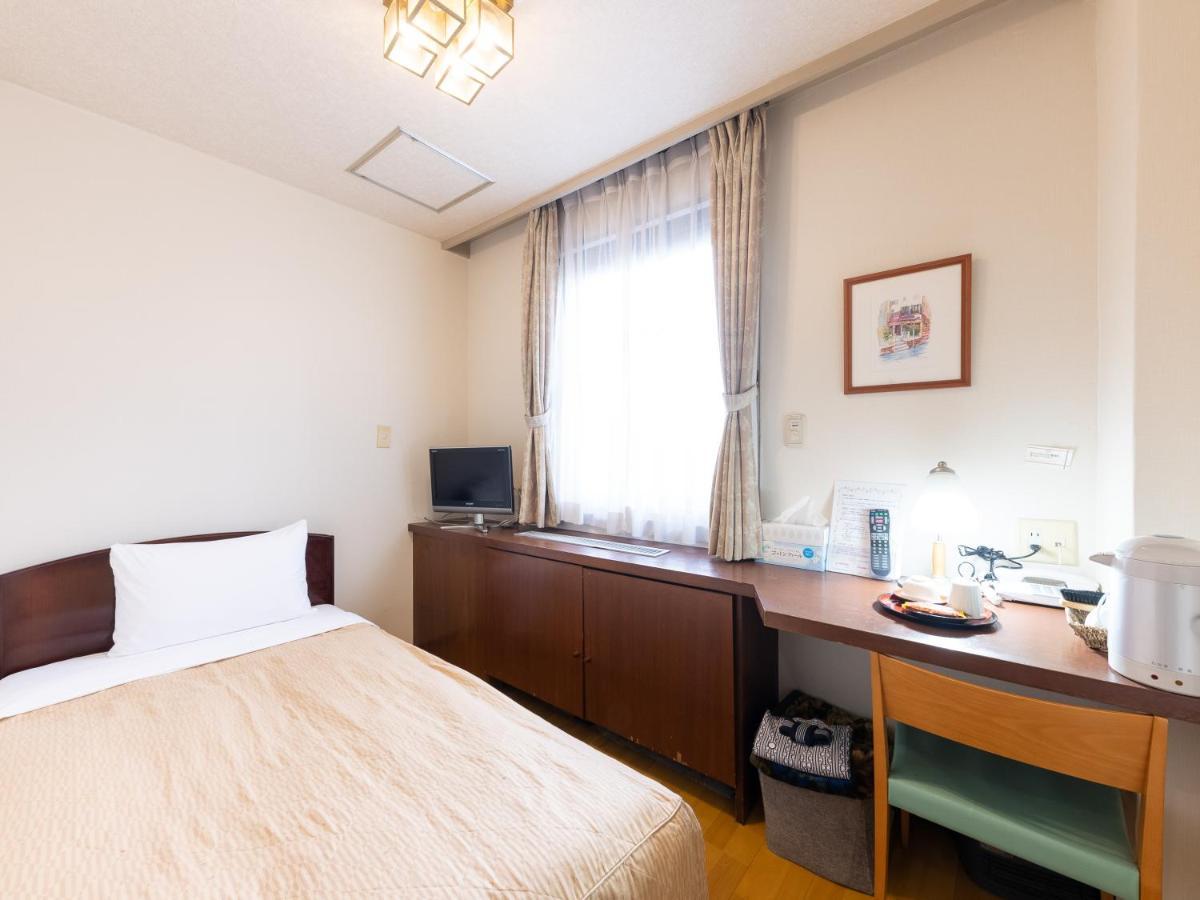 Tabist Business Hotel Takizawa Takasaki Station Nishiguchi Exterior photo